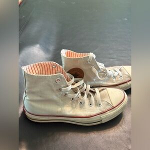 Converse Chuck Taylor High-Top Sneakers - Unisex size 5